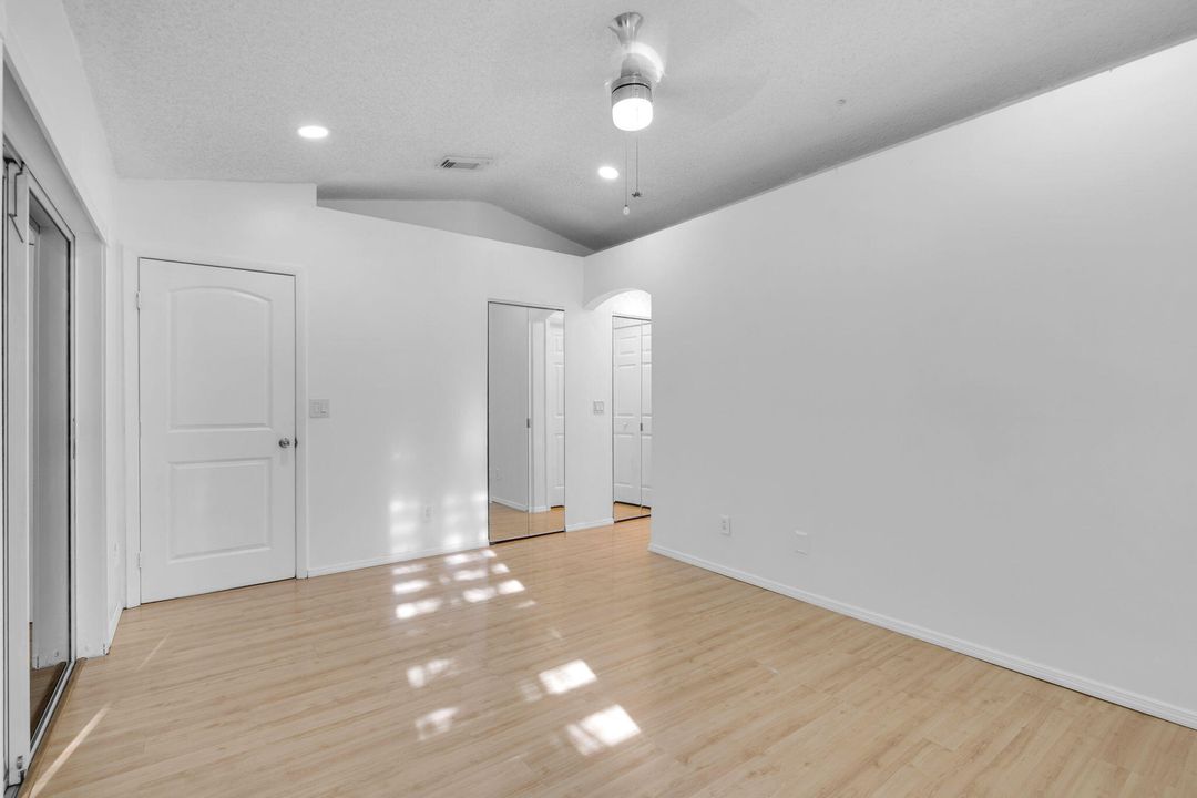 For Sale: $515,000 (3 beds, 2 baths, 1752 Square Feet)