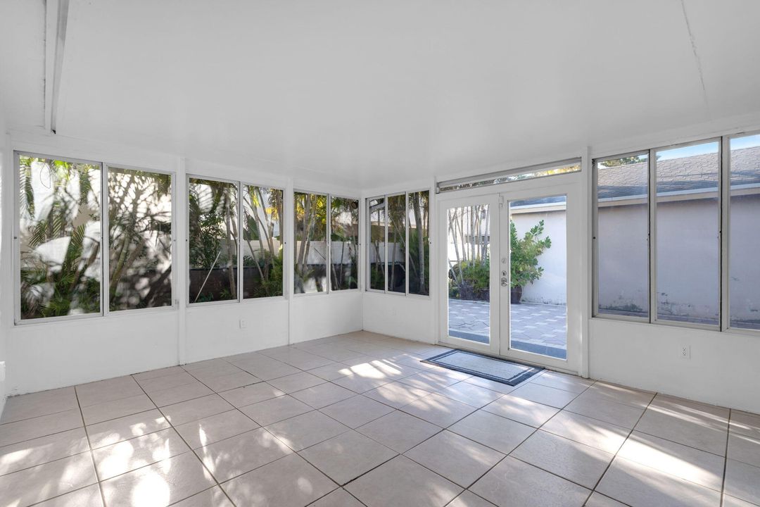 For Sale: $515,000 (3 beds, 2 baths, 1752 Square Feet)