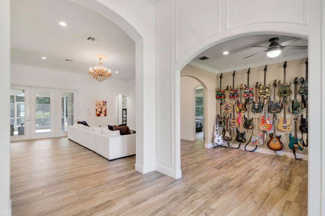 На продажу: $1,399,000 (4 спален, 3 ванн, 2765 Квадратных фут)