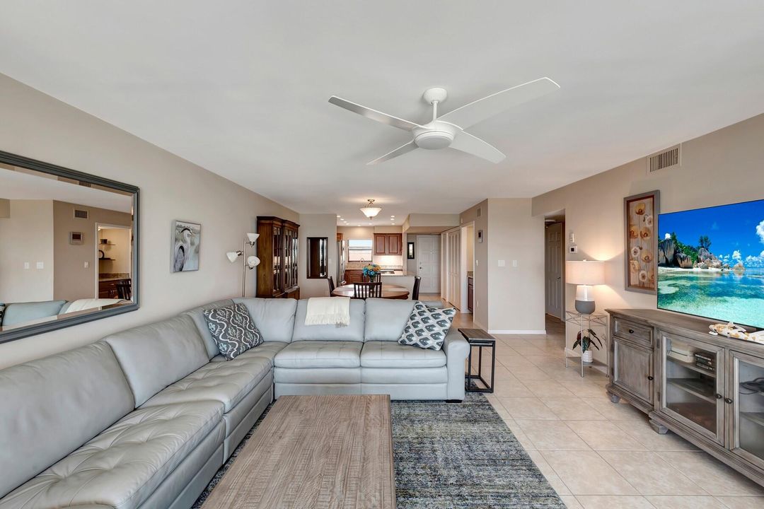 For Sale: $645,995 (2 beds, 2 baths, 1300 Square Feet)