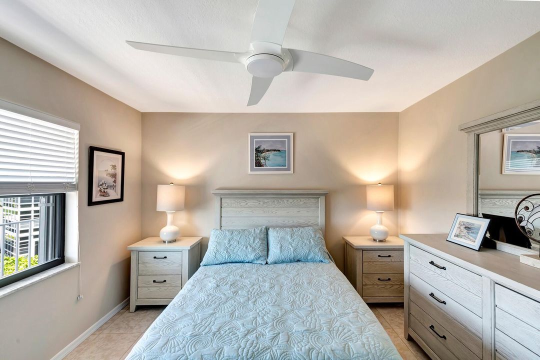 For Sale: $645,995 (2 beds, 2 baths, 1300 Square Feet)