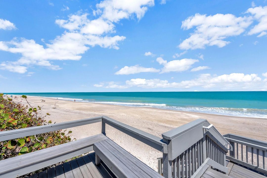 For Sale: $645,995 (2 beds, 2 baths, 1300 Square Feet)