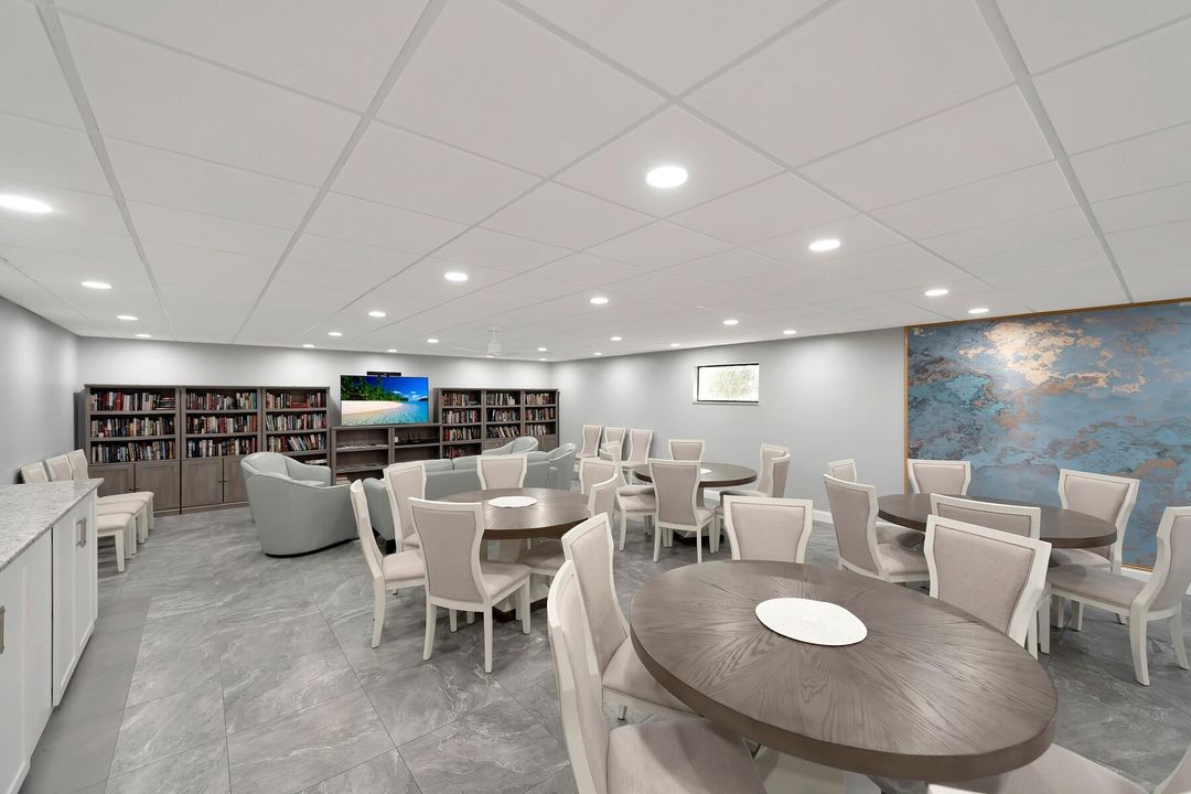 For Sale: $645,995 (2 beds, 2 baths, 1300 Square Feet)