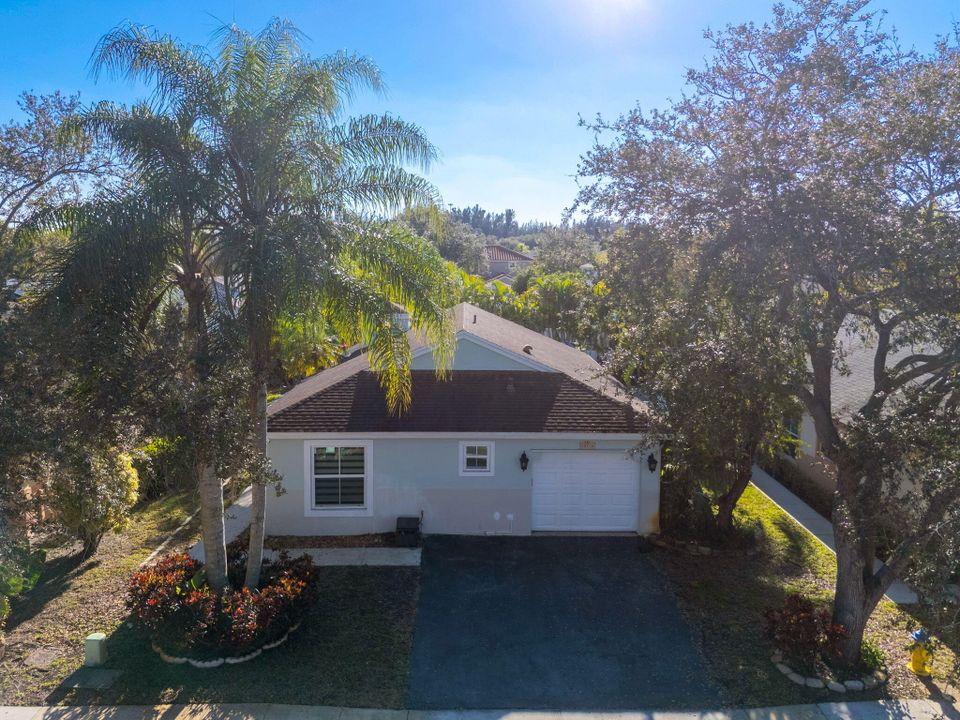 For Sale: $515,000 (3 beds, 2 baths, 1752 Square Feet)