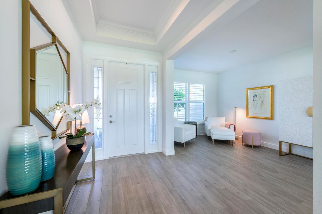 For Sale: $699,995 (3 beds, 2 baths, 2375 Square Feet)