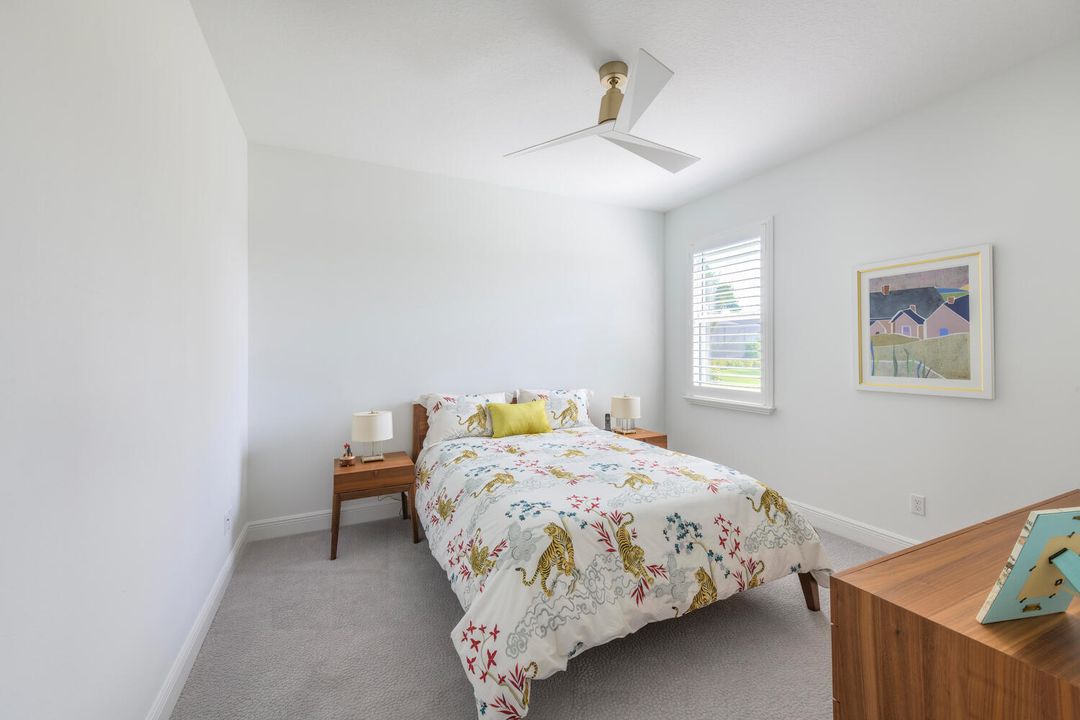 For Sale: $699,995 (3 beds, 2 baths, 2375 Square Feet)