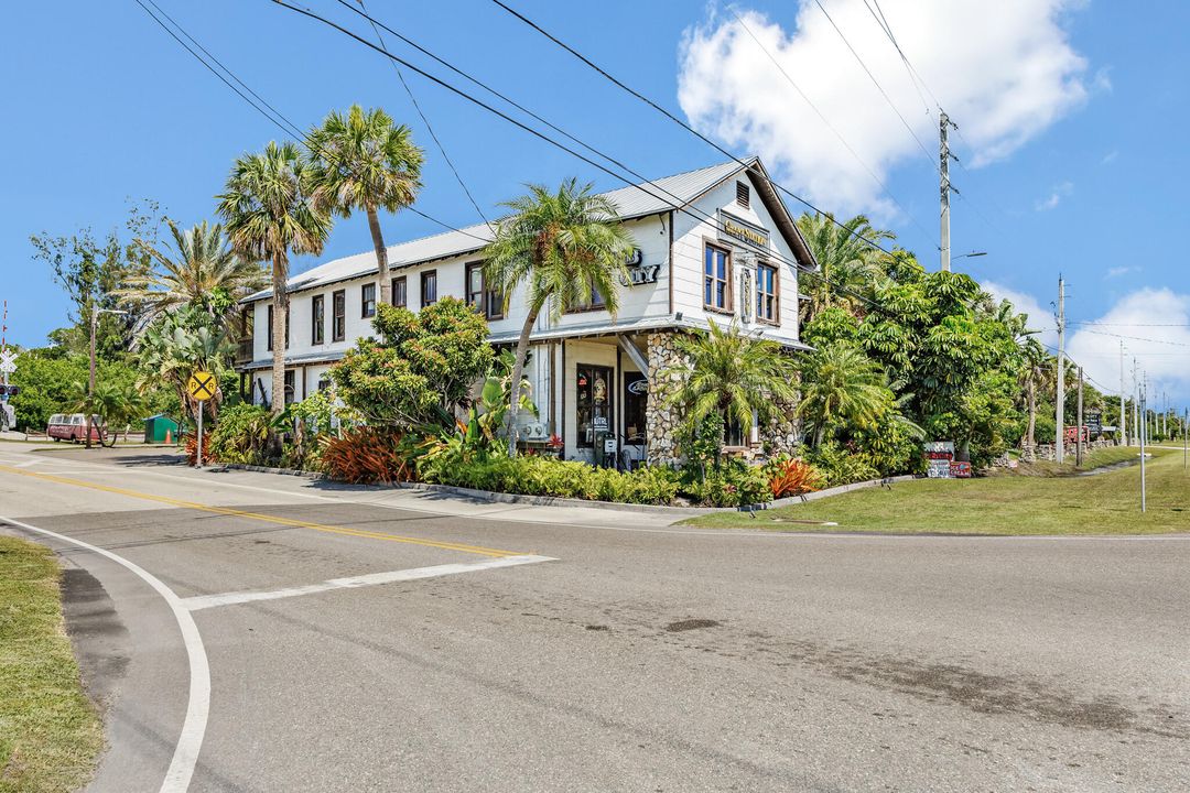 En Venta: $1,100,000 (0 camas, 0 baños, 4202 Pies cuadrados)