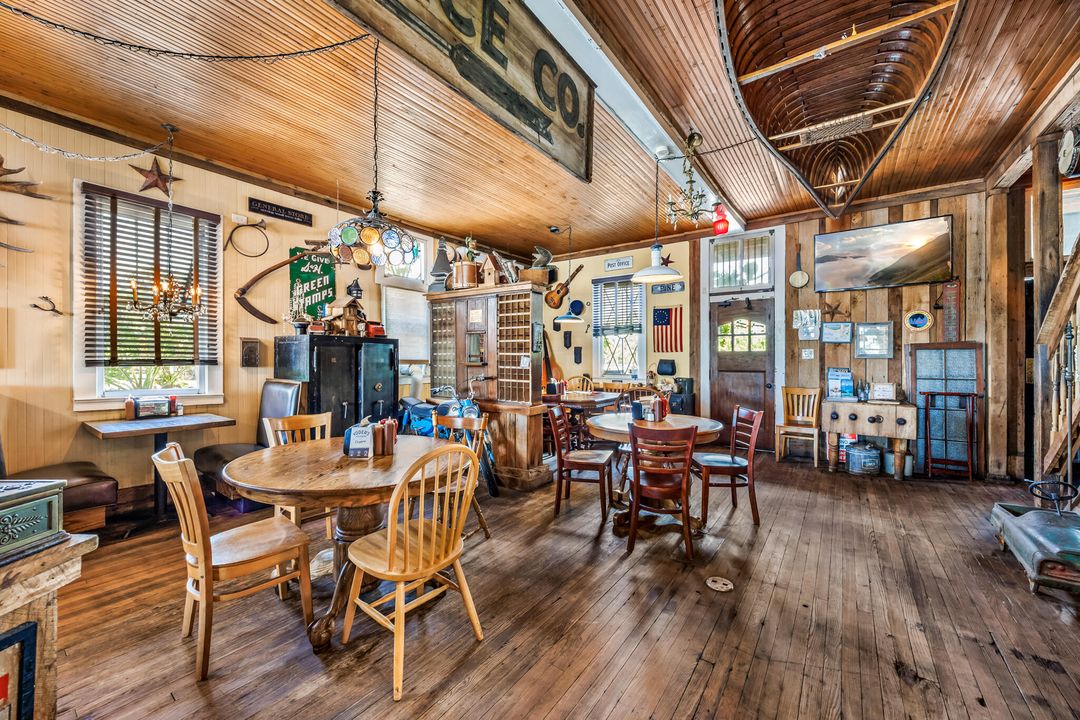 En Venta: $1,100,000 (0 camas, 0 baños, 4202 Pies cuadrados)