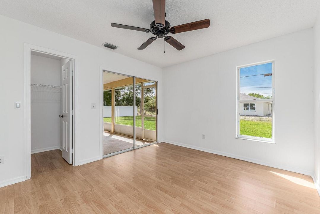 En Venta: $415,000 (3 camas, 2 baños, 1934 Pies cuadrados)