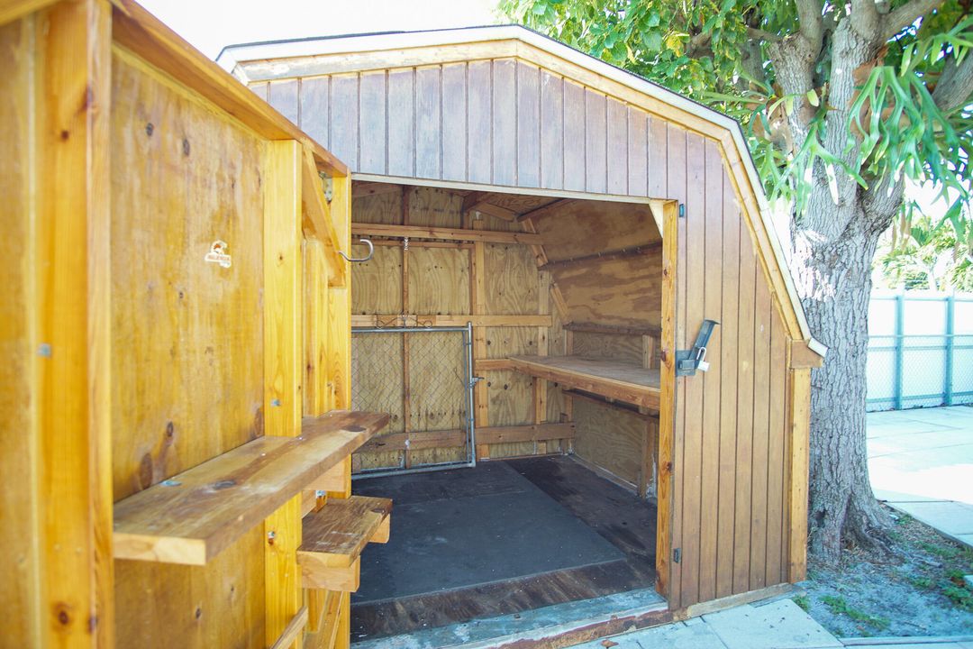 For Sale: $475,000 (3 beds, 2 baths, 1578 Square Feet)