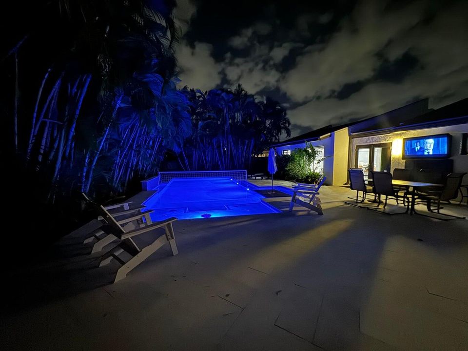 For Rent: $13,500 (3 beds, 2 baths, 1652 Square Feet)