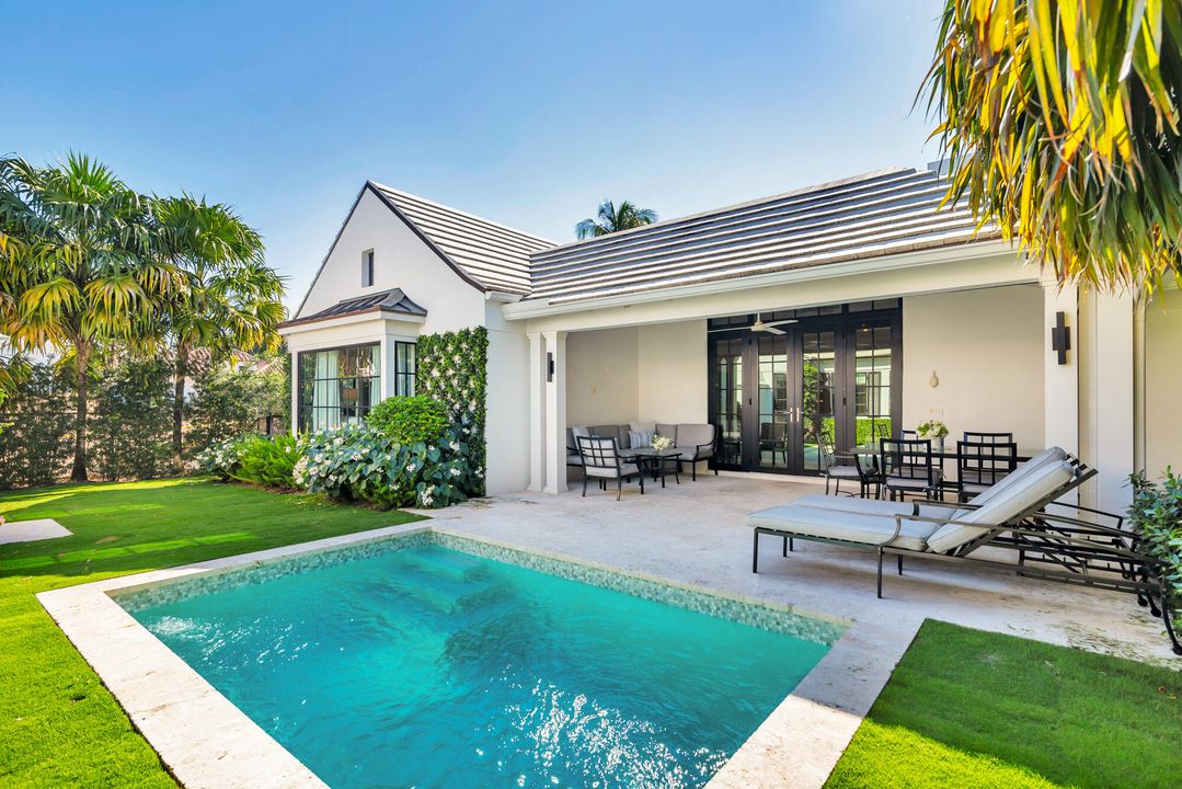 На продажу: $13,500,000 (3 спален, 3 ванн, 2611 Квадратных фут)