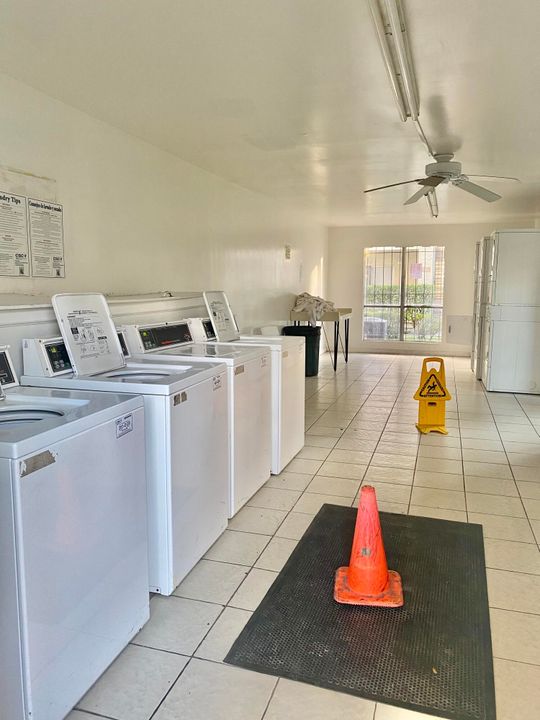 For Rent: $1,550 (1 beds, 1 baths, 495 Square Feet)