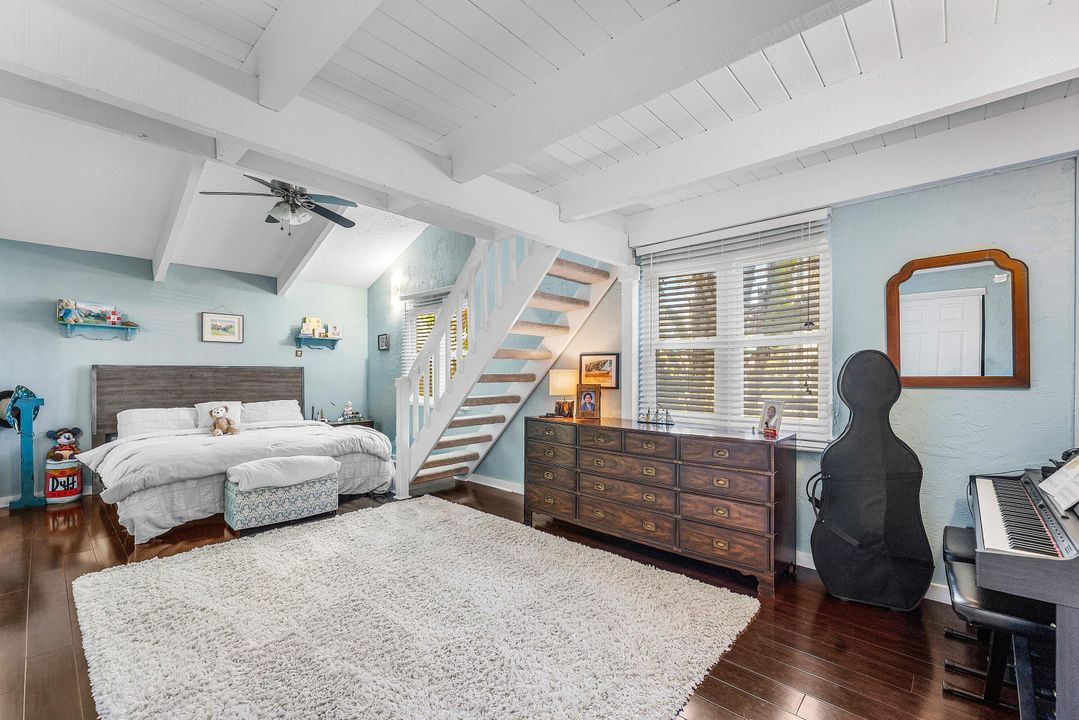 For Sale: $650,000 (4 beds, 4 baths, 2616 Square Feet)