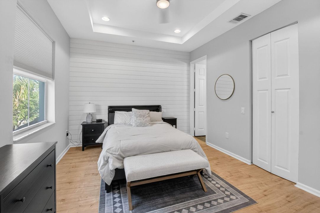 For Sale: $479,000 (3 beds, 4 baths, 1880 Square Feet)