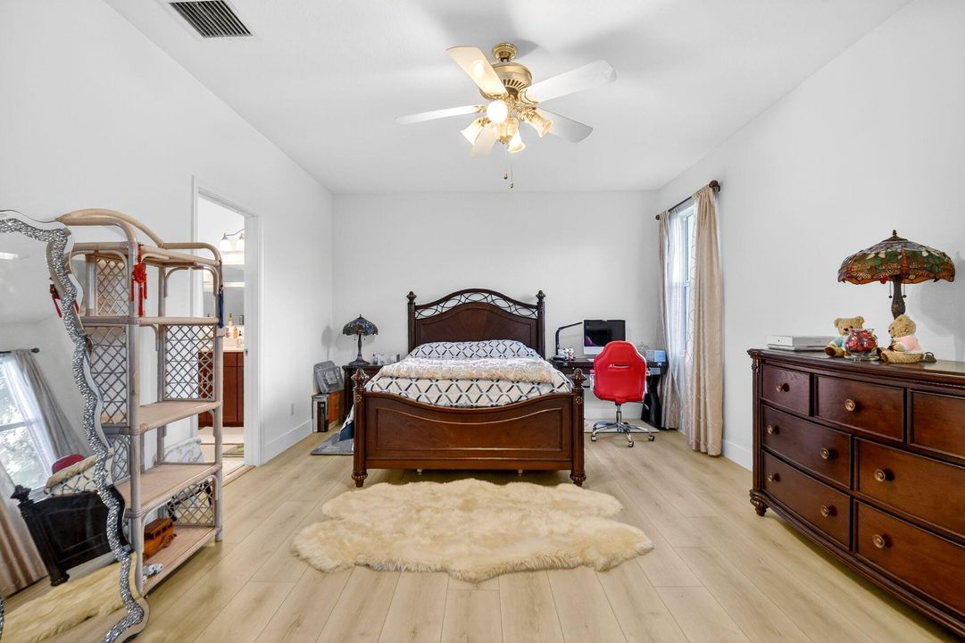 На продажу: $520,000 (3 спален, 2 ванн, 1759 Квадратных фут)