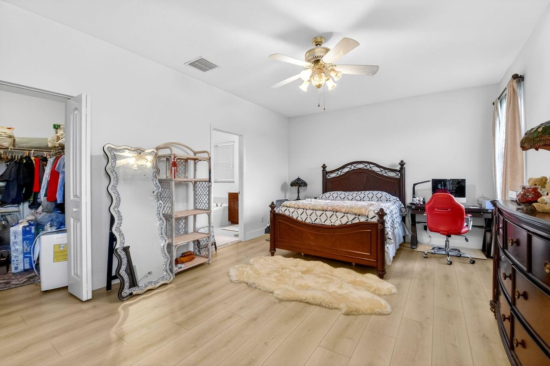 На продажу: $520,000 (3 спален, 2 ванн, 1759 Квадратных фут)