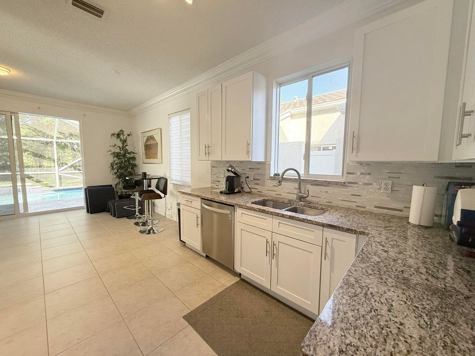 For Rent: $3,800 (4 beds, 2 baths, 2122 Square Feet)