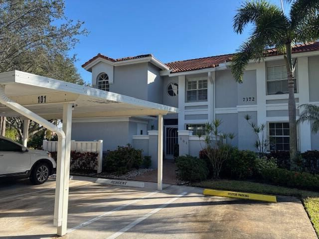 For Sale: $285,000 (3 beds, 2 baths, 1616 Square Feet)