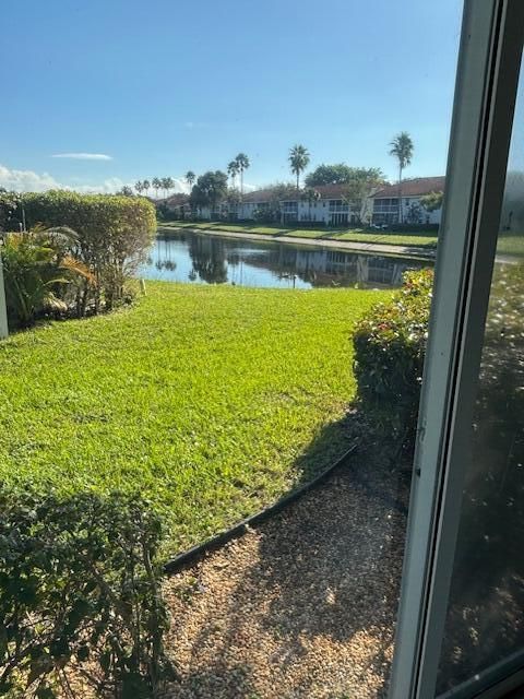 For Sale: $285,000 (3 beds, 2 baths, 1616 Square Feet)