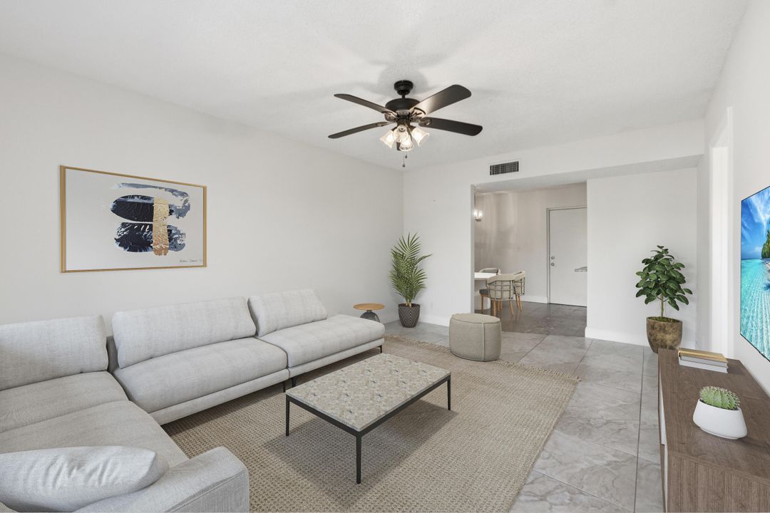 На продажу: $239,000 (2 спален, 2 ванн, 936 Квадратных фут)