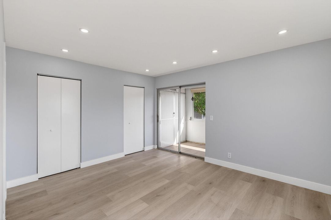 待售: $89,000 (1 贝兹, 1 浴室, 720 平方英尺)