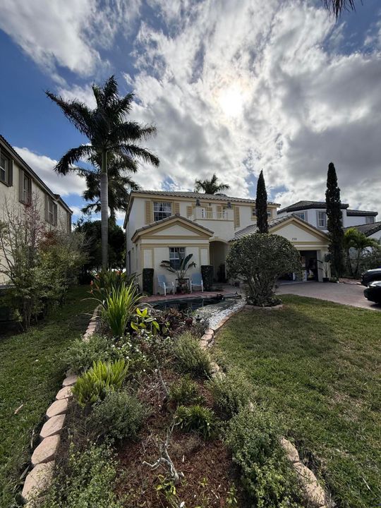 На продажу: $910,000 (6 спален, 3 ванн, 3662 Квадратных фут)