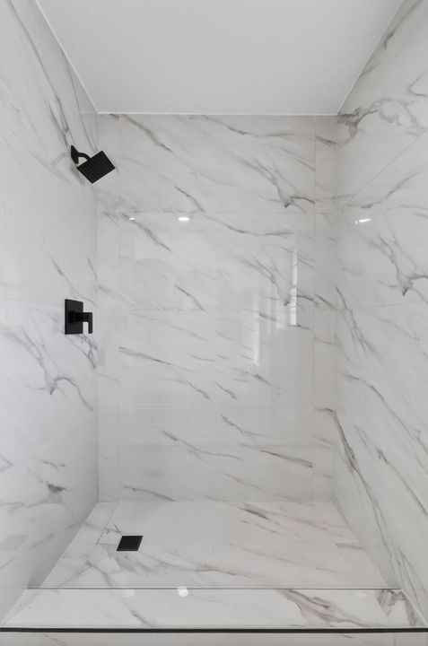 For Rent: $2,100 (2 beds, 1 baths, 1024 Square Feet)