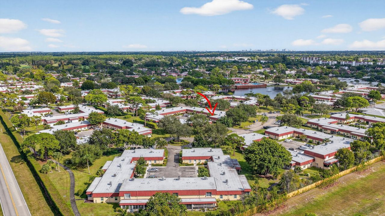 For Rent: $2,100 (2 beds, 1 baths, 1024 Square Feet)