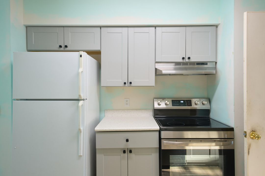 For Sale: $264,900 (3 beds, 2 baths, 1541 Square Feet)