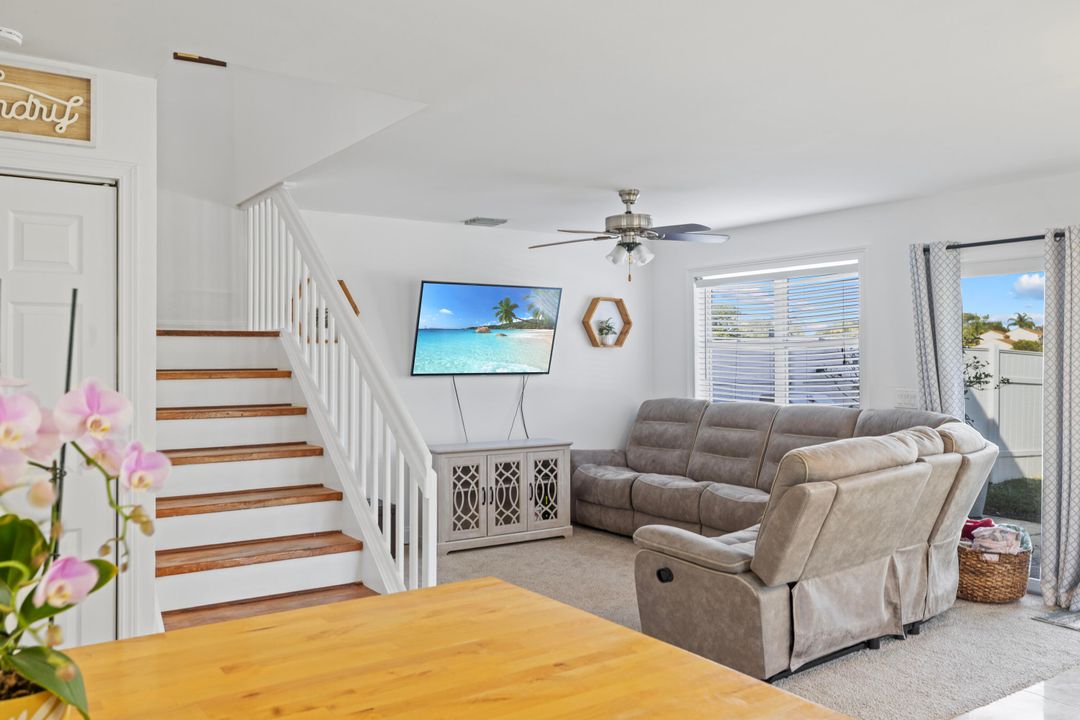 待售: $460,000 (3 贝兹, 3 浴室, 1386 平方英尺)