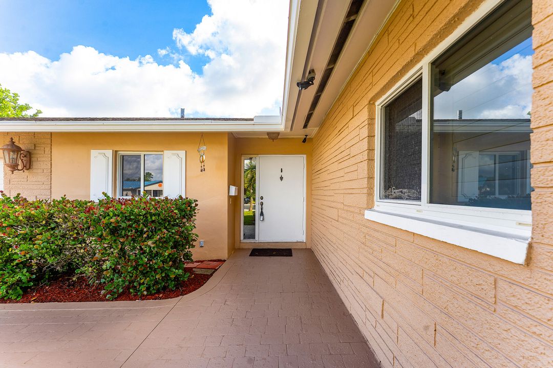 En Venta: $639,900 (3 camas, 2 baños, 1819 Pies cuadrados)