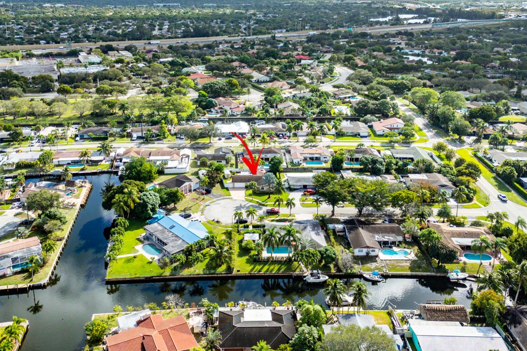 En Venta: $639,900 (3 camas, 2 baños, 1819 Pies cuadrados)