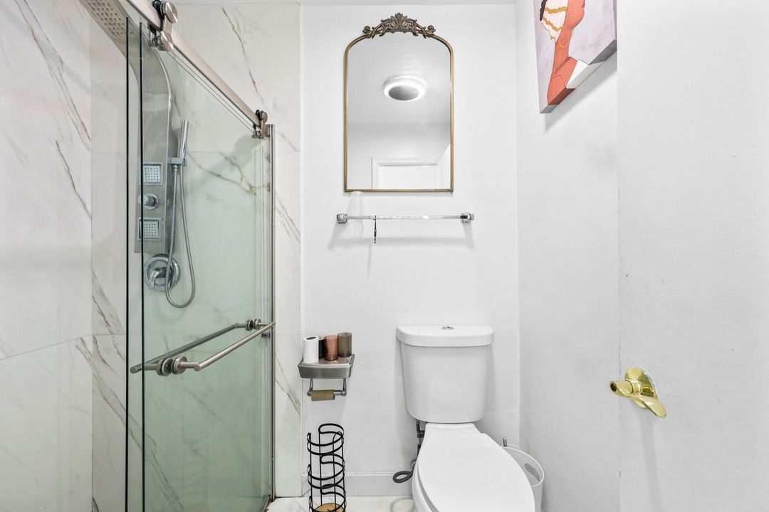 For Rent: $3,150 (3 beds, 2 baths, 1388 Square Feet)