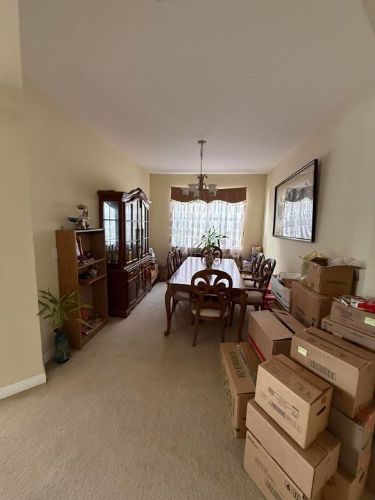 На продажу: $910,000 (6 спален, 3 ванн, 3662 Квадратных фут)