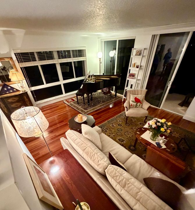 En Venta: $725,000 (2 camas, 2 baños, 1489 Pies cuadrados)