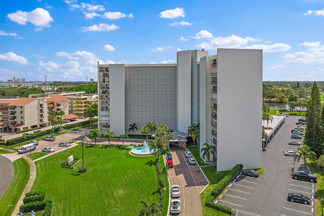 待售: $405,000 (2 贝兹, 2 浴室, 1160 平方英尺)