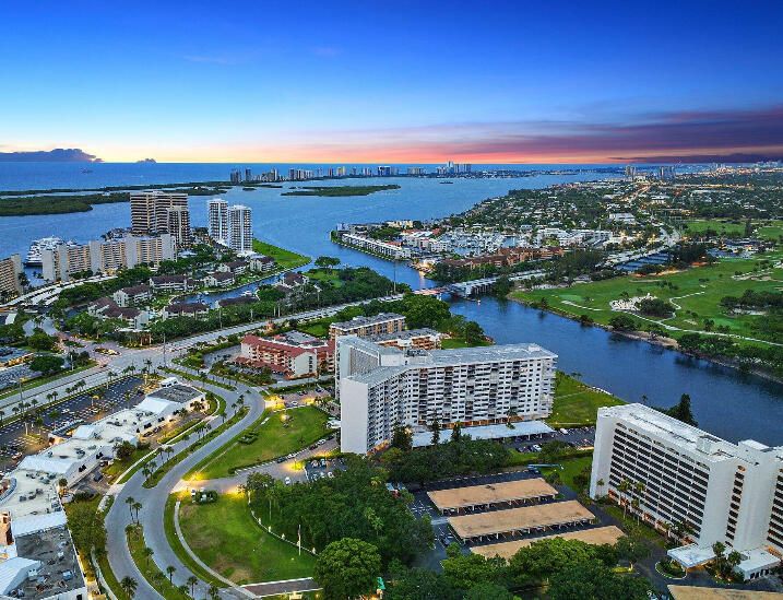 待售: $405,000 (2 贝兹, 2 浴室, 1160 平方英尺)