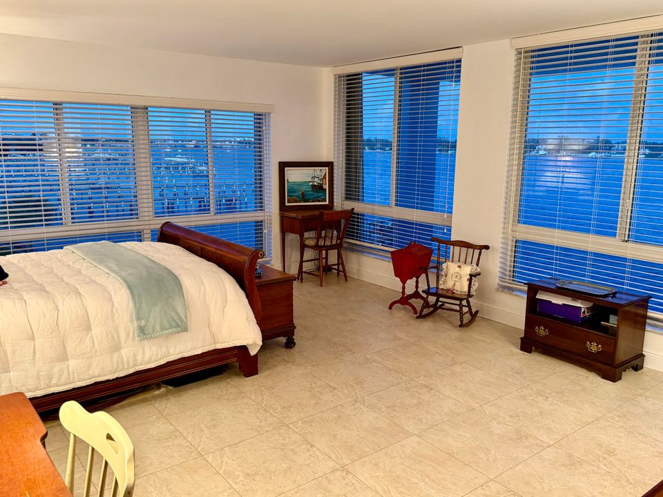 En Venta: $725,000 (2 camas, 2 baños, 1489 Pies cuadrados)