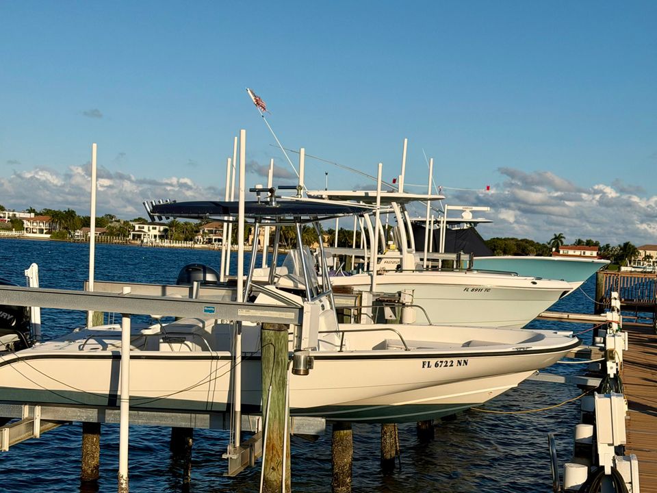 En Venta: $725,000 (2 camas, 2 baños, 1489 Pies cuadrados)