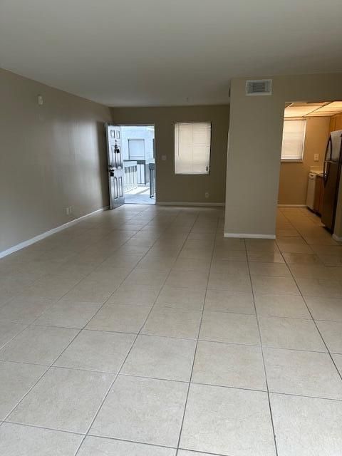 En Renta: $1,500 (1 camas, 1 baños, 775 Pies cuadrados)