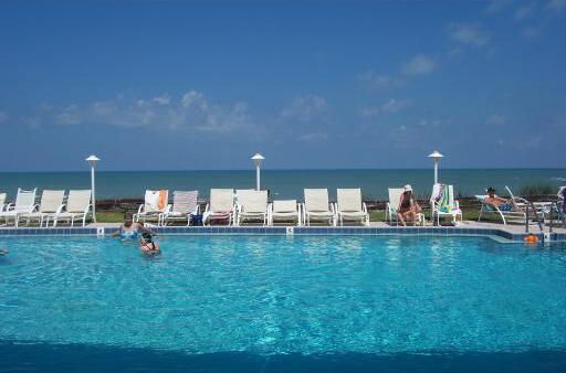 En Venta: $1,750,000 (3 camas, 3 baños, 2496 Pies cuadrados)