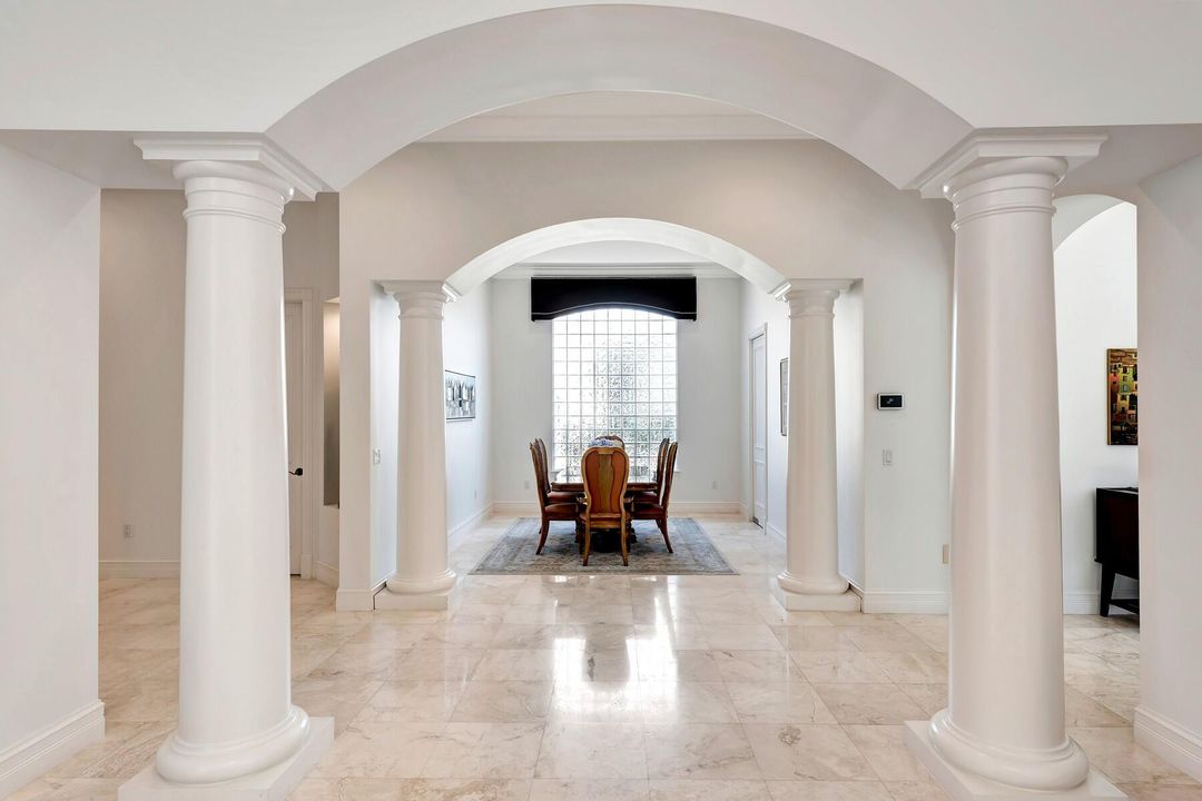 En Venta: $1,895,000 (3 camas, 4 baños, 3514 Pies cuadrados)