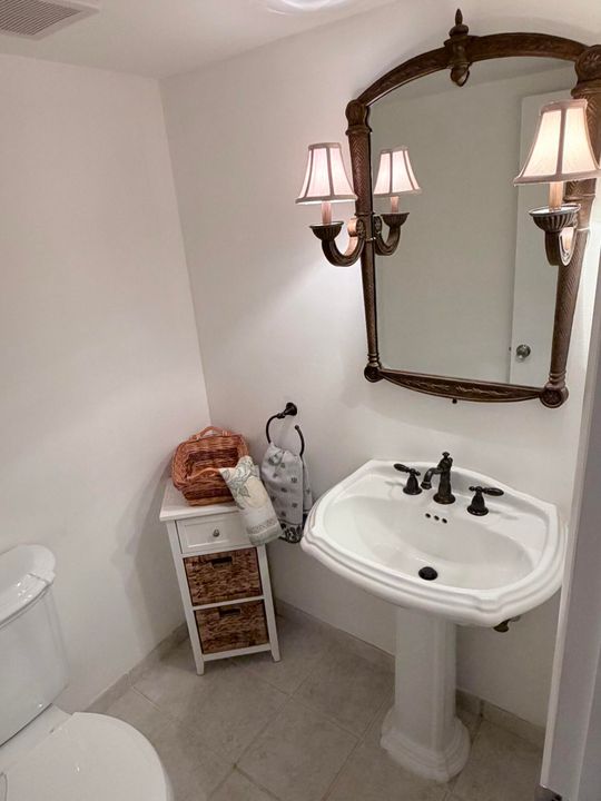 En Venta: $725,000 (2 camas, 2 baños, 1489 Pies cuadrados)