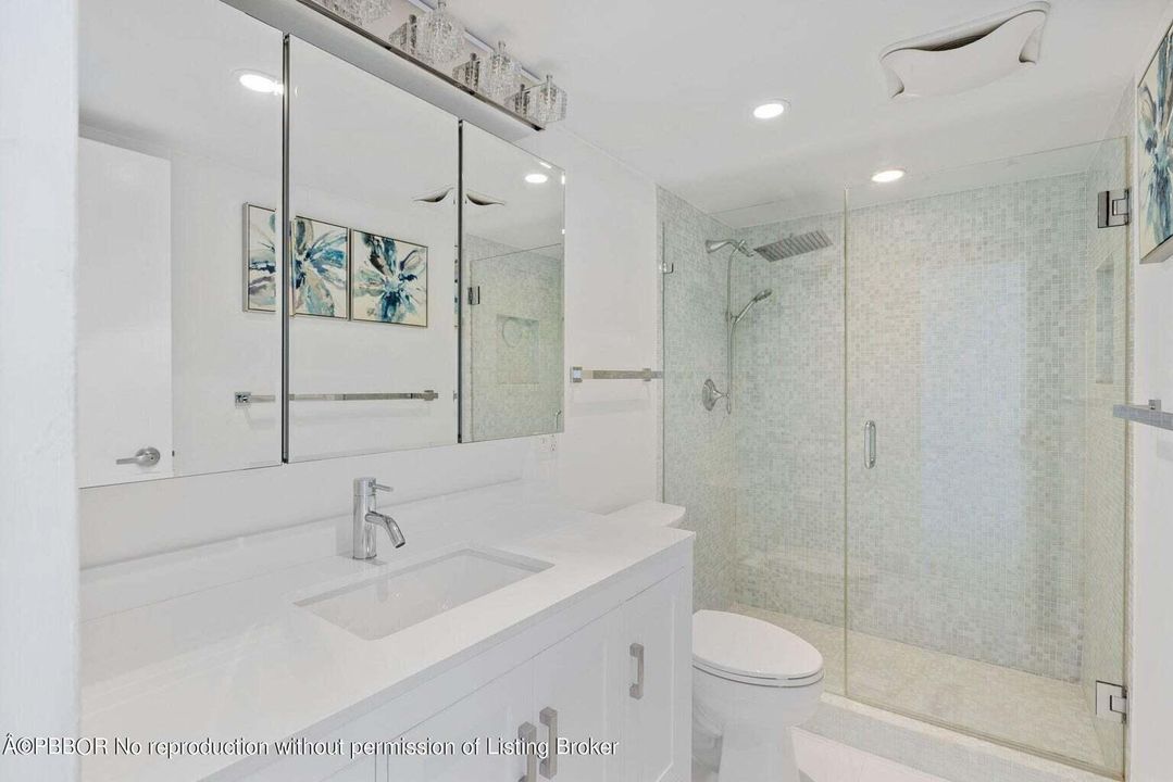 For Sale: $1,295,000 (2 beds, 2 baths, 1592 Square Feet)