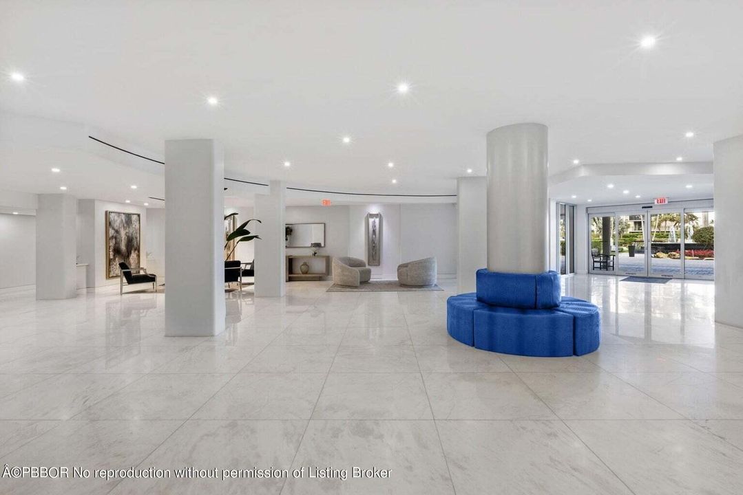 For Sale: $1,295,000 (2 beds, 2 baths, 1592 Square Feet)