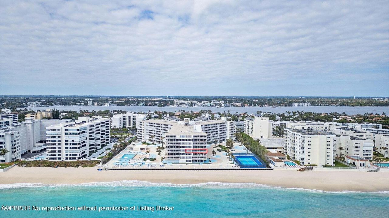 For Sale: $1,295,000 (2 beds, 2 baths, 1592 Square Feet)