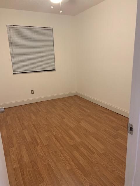 For Rent: $2,400 (3 beds, 2 baths, 1260 Square Feet)