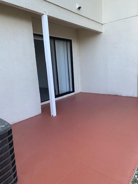 For Rent: $2,400 (3 beds, 2 baths, 1260 Square Feet)