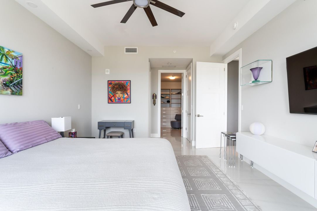 En Venta: $2,200,000 (3 camas, 2 baños, 1919 Pies cuadrados)